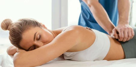 Masaż przy rwie kulszowej – co warto wiedzieć?